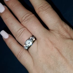 Black metal and rhinestone‎ glamorous ring glam bling
